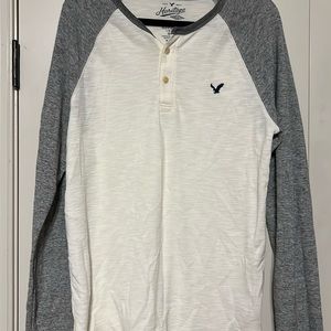 Thermal, gray and white men’s shirt